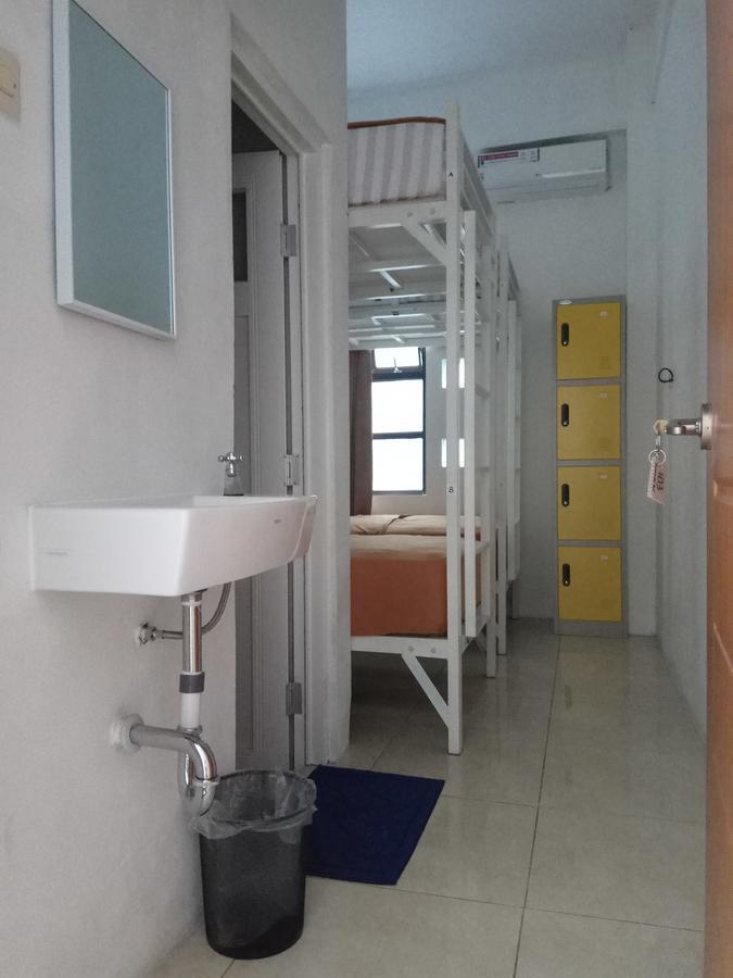 Setia Backpacker Hostel Yogyakarta Szoba fotó