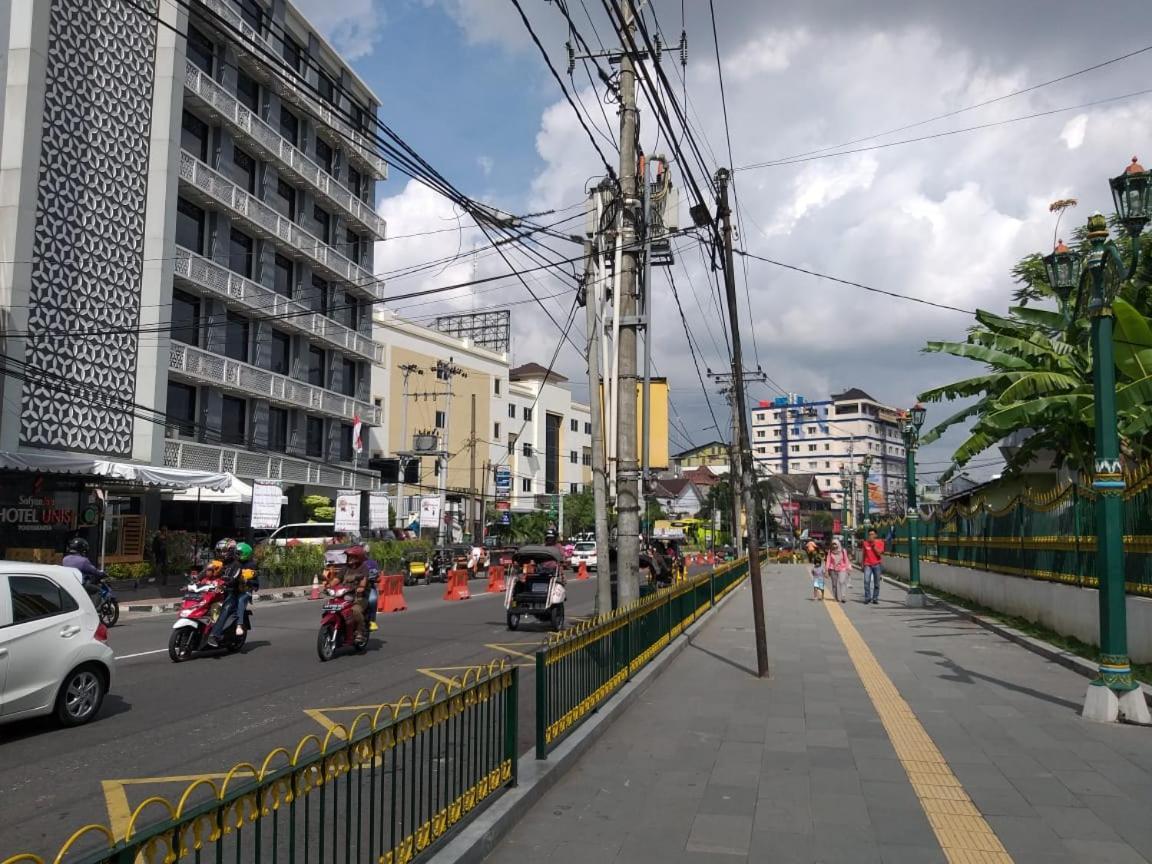 Setia Backpacker Hostel Yogyakarta Kültér fotó